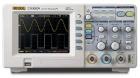 DS1302CA混合信號數(shù)字示波器帶寬:300MHz;實(shí)時采樣率:2 GSa/s（單通道）1 GSa/s（雙通道）; 等效采樣率:50 GSa/s.存儲深度:10K采樣點(diǎn)（單通道） 5K采樣點(diǎn)（雙通道）;彩色液晶顯示

