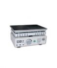 DB-2，不銹鋼調(diào)溫電熱板,廣泛應(yīng)用于樣品的烘焙、干燥和作其它溫度試驗.加熱器采用澆鑄造成型工藝制作，高溫狀態(tài)不變形。面板選材不銹鋼，有優(yōu)越的抗腐蝕性能。加熱功率:500W.加熱面積:0.066m2.工作臺面厚度:8 mm







