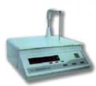 YG- 108 線圈圈數(shù)測量儀 準確測量各種類型線圈的圈數(shù)，用于電機、變壓器、繼電器等繞組線圈領(lǐng)域。 精度 ：0～300圈，±0圈; 300～500圈，±1圈; 500圈以上，±0.2%  范圍 ：0～60000圈; 直接顯示，無需任何調(diào)節(jié)和校正 
