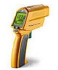  FLUKE574紅外線測溫儀 測量溫度為-30～900℃(-25至1600 °F),D:S=60:1標準焦距,光譜響應(yīng)8μm至14μm ,激光瞄準:三點同軸激光,顯示分辨率:0.1℃, 精度：±0.75% 或±1℃


 

