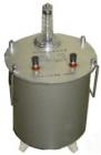 BR16型高壓標(biāo)準(zhǔn)電容器可用做：做為交流電橋的高壓測(cè)量標(biāo)準(zhǔn)。做為高壓電容器的標(biāo)準(zhǔn)。


