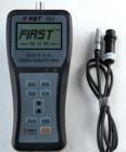 FIRST102 數(shù)字便攜式渦流導(dǎo)電儀在制造過程中查驗(yàn)熱處理狀態(tài)，以及檢測服役條件下過熱損傷；檢測導(dǎo)體材料在生產(chǎn)和運(yùn)行狀態(tài)下的電導(dǎo)率；檢測材料等級；電導(dǎo)率測試范圍：9.0%IACS—110.0%IACS(5.2-64ms/m).分辯率：0.1%IACS.精度：±1% IACS.提離效應(yīng)：探頭補(bǔ)償0.004”(100μm)

