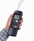  testo 511絕壓儀, 0 ~ 1100hPa,包括連接軟管和電池, 在許多測量及實驗室研究中，絕對壓力是(大氣壓)是一個重要參數(shù)。使用testo 511測量因氣候變化而導(dǎo)致的絕對壓力的波動，分辨率為 1 mbar。