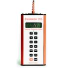Elcometer 355標(biāo)準(zhǔn)涂層測厚儀大容量存儲器可以以批組的方式存儲高達(dá)5000個讀數(shù)，讀數(shù)可按需求輸出到計算機、數(shù)據(jù)記錄儀或打印機等。全套的探頭模塊可用于不同的情況，所有模塊都提供校準(zhǔn)片 ±1%的精確度 



