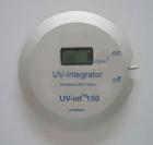 UV-int150標(biāo)準(zhǔn)型UV能量計是一種高質(zhì)量的UV能量測量儀。測試范圍：0-5000mw/cm2，顯示 6個字?jǐn)?shù)值液晶：0-999999mj/cm2，尺寸 直徑：90mm 高：12mm，光譜測量范圍 250-410納米，受熱最高溫度 70oC

