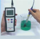 測量方式:固體膜氯離子電極法


測量范圍: cl：0 - 1999 mg/L


mV：0 - ± 1000mV 


分 辨 率: 0-99.9 mg/L 時,0.1 mg/L　 


100-1999 mg/L時,1 mg/L　 


mV:1mV


周圍溫度: 0 - 45 ℃

