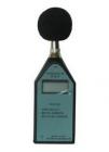 主要技術(shù)性能：


(1) 傳聲器：AWA14421型預(yù)極化測(cè)試電容傳聲器，外徑Φ12.7mm(1/2”)。
            標(biāo)稱靈敏度：約40mV/Pa；頻率范圍：20Hz～8kHz。
(2) 本機(jī)噪聲：小于35dB
    測(cè)量上限：130dB
(3) 頻率范圍：20Hz～8kHz
(4) 頻率計(jì)權(quán)：A計(jì)權(quán)
(5) 時(shí)間計(jì)權(quán)：F（快），S（慢）
(6) 參考方向：為電容傳聲器的軸向
(7) 準(zhǔn)確度：符合GB／T3785.1-2010 2級(jí)和IEC61672-1:2002  2級(jí)
(8) 顯示：3位半LCD，直接顯示測(cè)量的Lp、Lmax。
(9) 校準(zhǔn)：使用AWA6221B型聲級(jí)校準(zhǔn)器（2級(jí)）。
(10) 電源：2×R06P（7#）電池，可連續(xù)工作20小時(shí)以上, 耗電約20mA。
(11) 外形尺寸：１３０×４０×16(mm)。
(12) 質(zhì)量：8 0克 。
(13) 使用條件：氣溫：0℃~+40℃     相對(duì)濕度：25%~90%